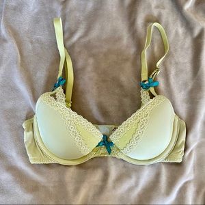 ✨ Victoria's Secret Bra, spring green 32A